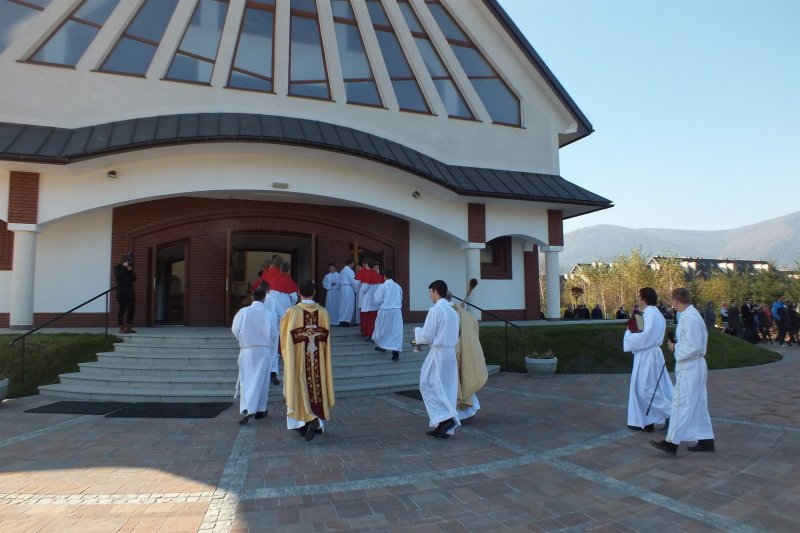 Poświęcenie obejścia kościoła