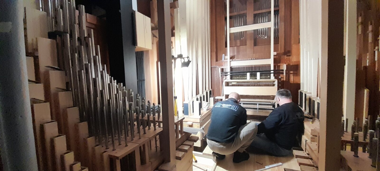 Trwa montaż organów